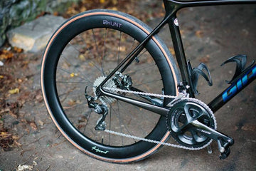 BikeRadar 4.5 Review - Hunt 54 Aerodynamicist Carbon Disc Wheelsete