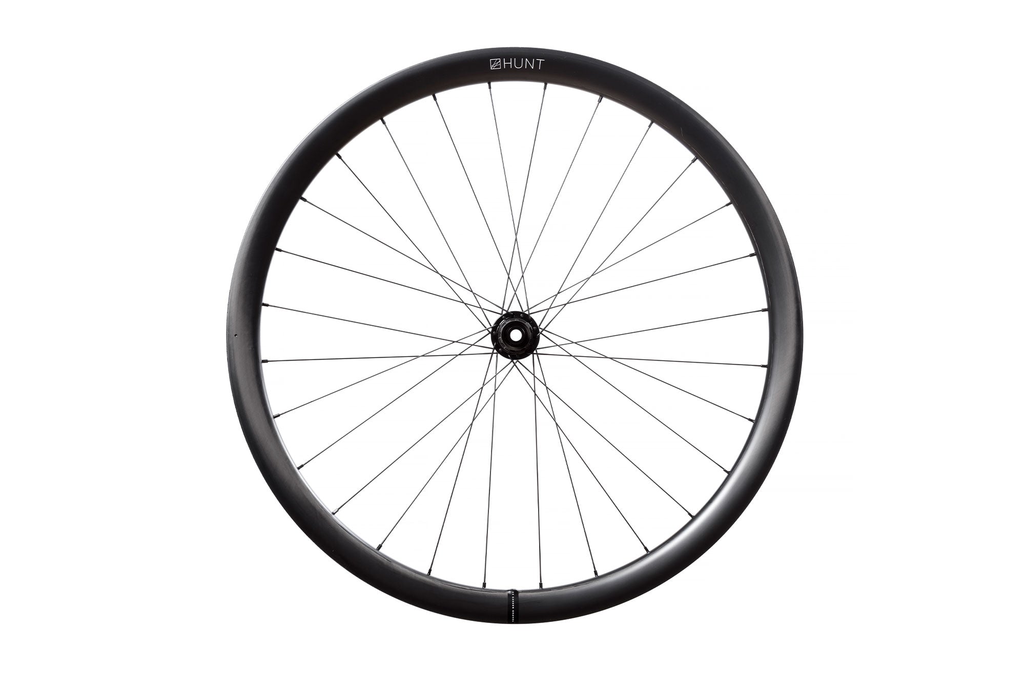 <h1>Spokes</h1><i>Handbuilt with top-of-the-range, reinforced Pillar PSR triple butted J-bend spokes for durability. Triple butted spokes reduce weight and provide greater elasticity to maintain optimal tension and resist fatigue, with an increased 2.2mm diameter at the spoke head, providing more material in this high stress area. </i>