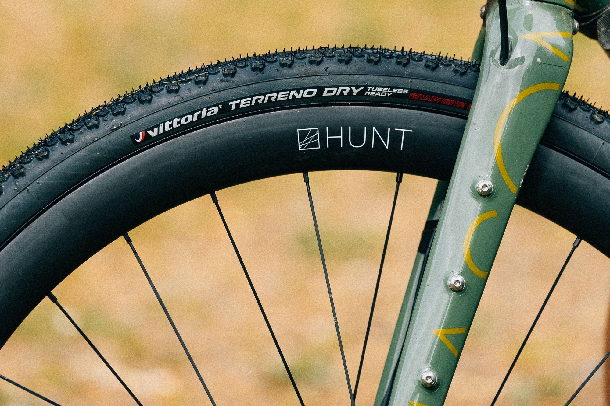 HUNT 40 Carbon Gravel Dynamo Wheelset – Hunt Bike Wheels International
