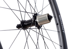 HubsPrecision machined straight pull hubs and spokes add strength and enhance power transfer meaning all your force pushes you forwards. Large 15mm diameter hub axles for sprinting and out-of-saddle climbing responsiveness. Circular dropout interface steps add extra stiffness.