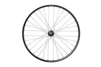 <h1>Weight</h1><i>The consequence of the fanatic attention to detail is incredible durability and a resulting low 2165g wheelset weight.</i>