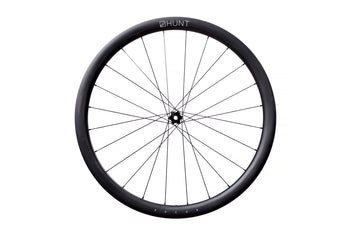 <h1>RIM PROFILE</h1><i>A strong and super-lightweight hookless rim. The rim dimensions are 40mm deep and 30mm wide external (25mm internal). Tubeless for lower weight, rolling resistance, and better puncture protection.</i>
